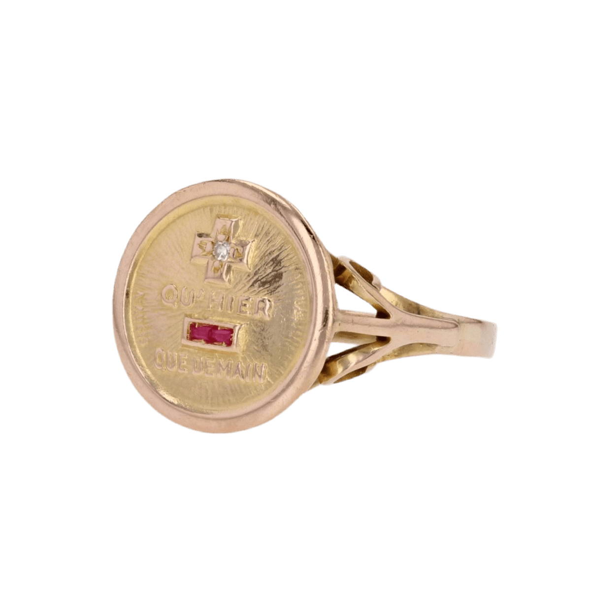 Bague Chevalière en or jaune, rubis et diamants - Castafiore