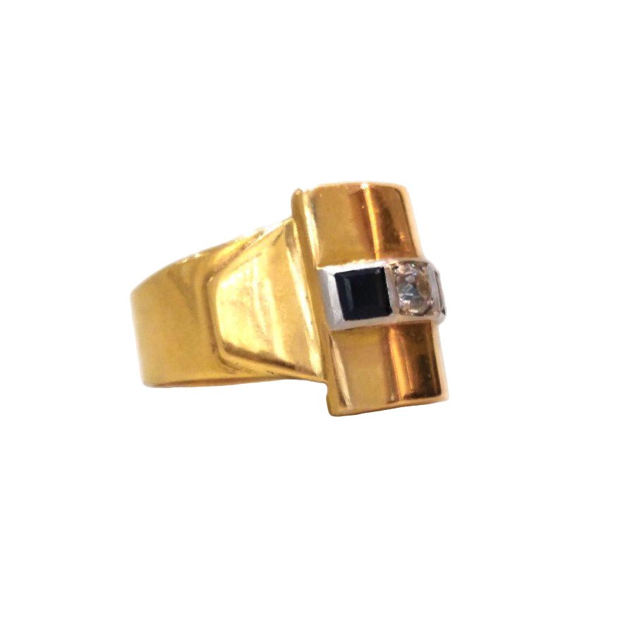 Bague Chevalière en or jaune, saphirs et diamant - Castafiore