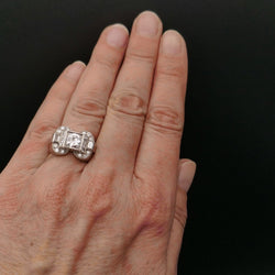 Bague Chevalière en platine et diamants - Castafiore