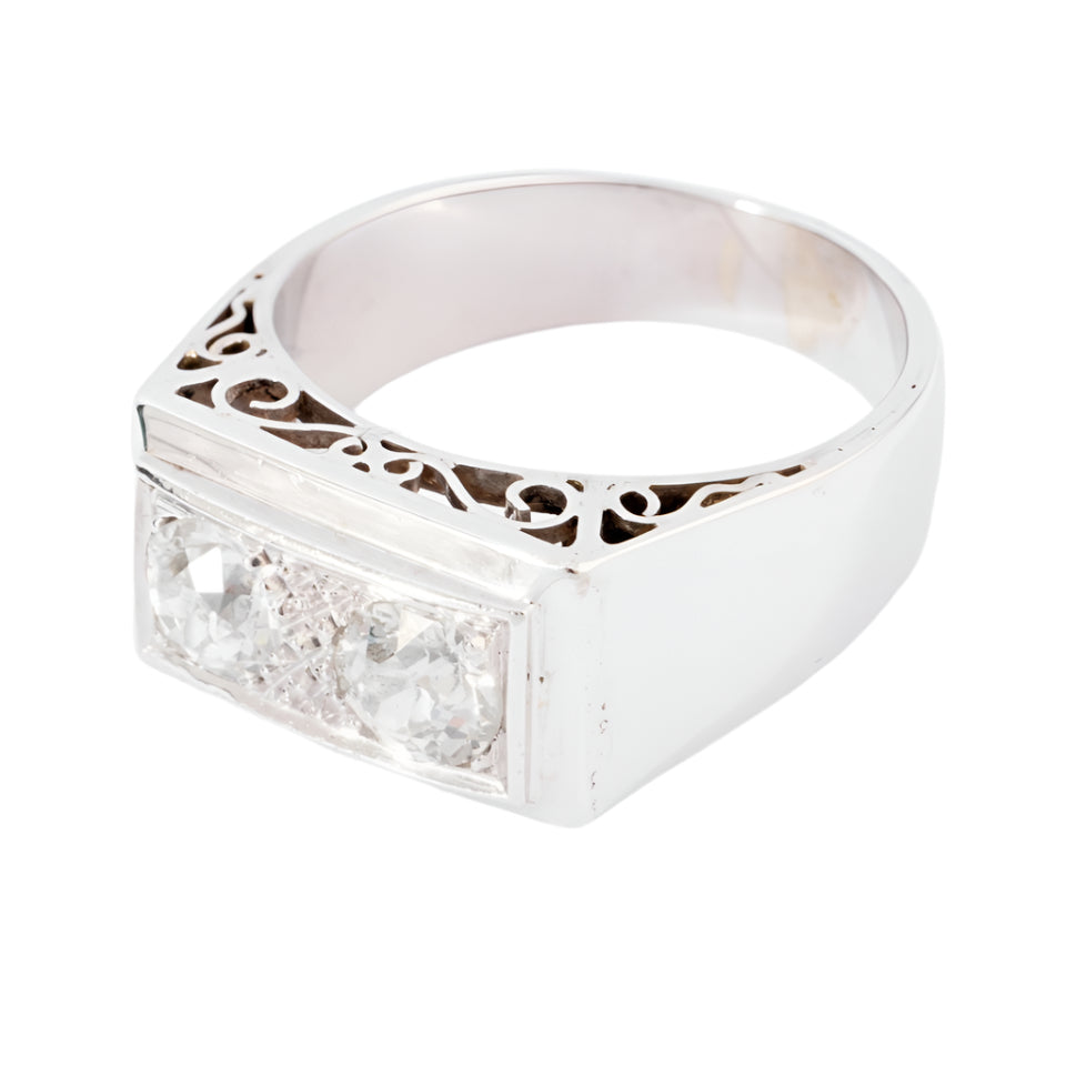 Bague chevaliere en platine ornée de 2 diamants - Castafiore