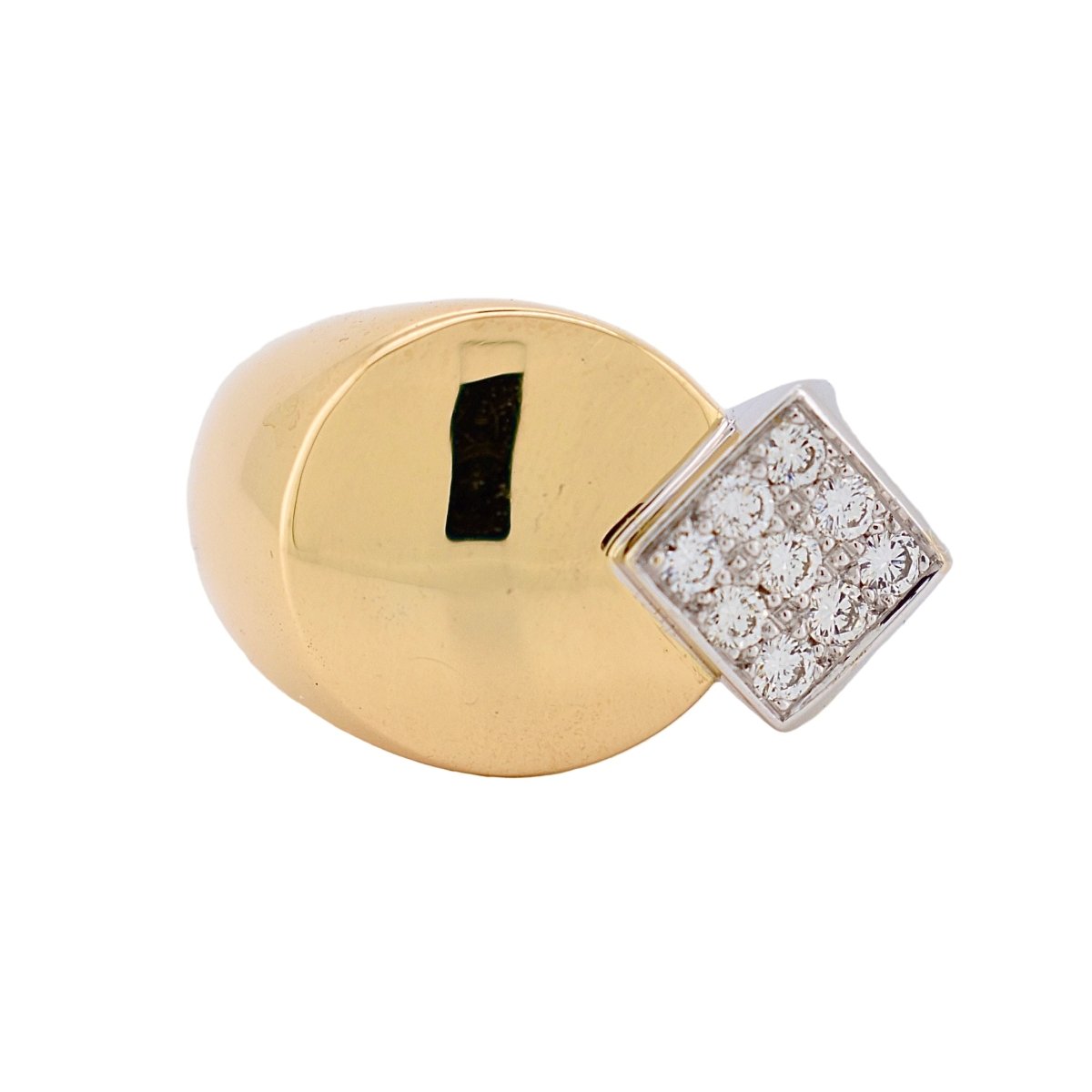 Bague Chevalière FRED en or jaune, or blanc et diamants - Castafiore