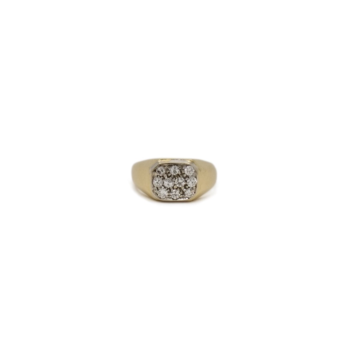 Bague chevalière pavage en or jaune et diamants - Castafiore