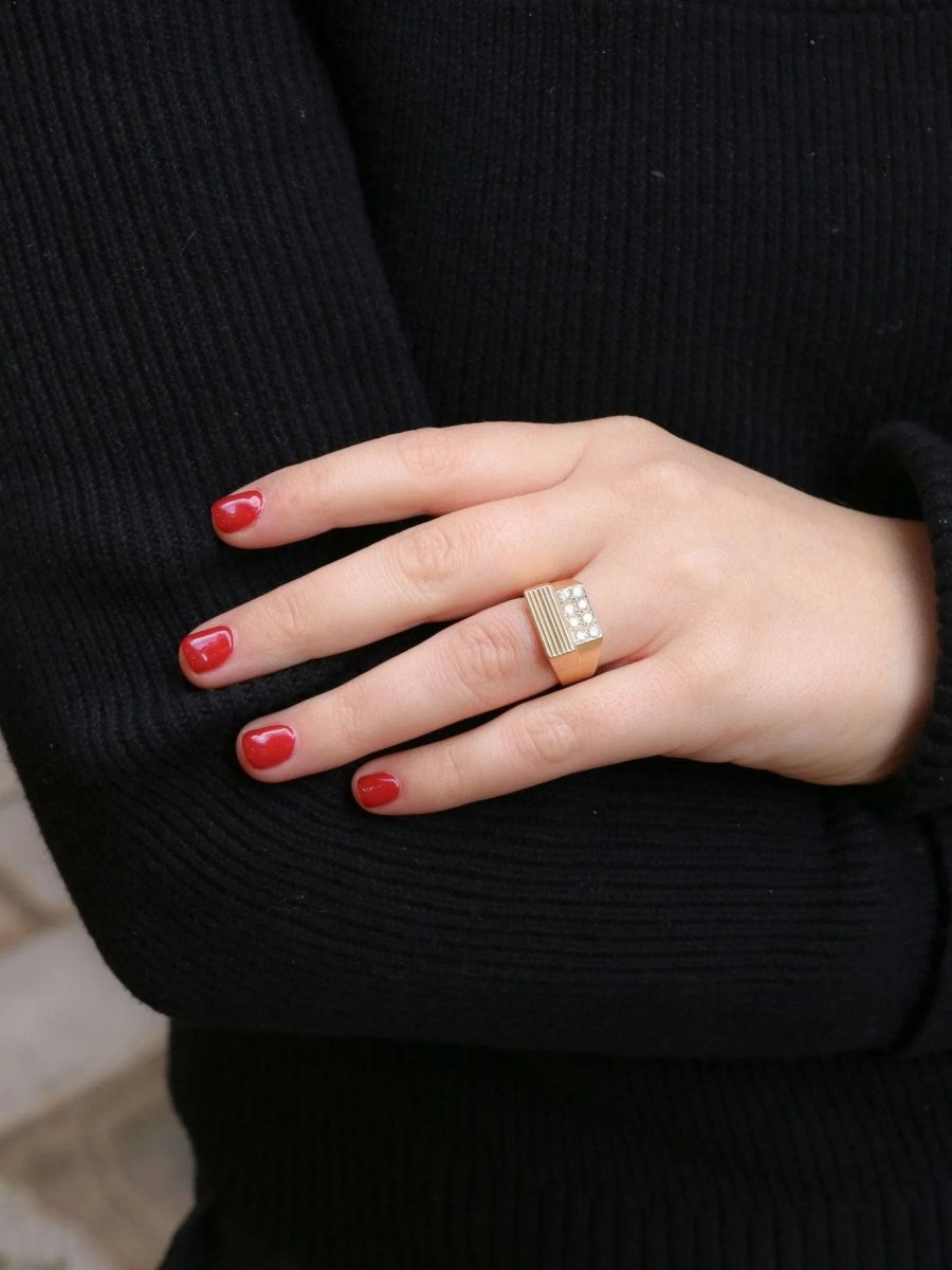 Bague chevalière vintage en or et diamants - Castafiore