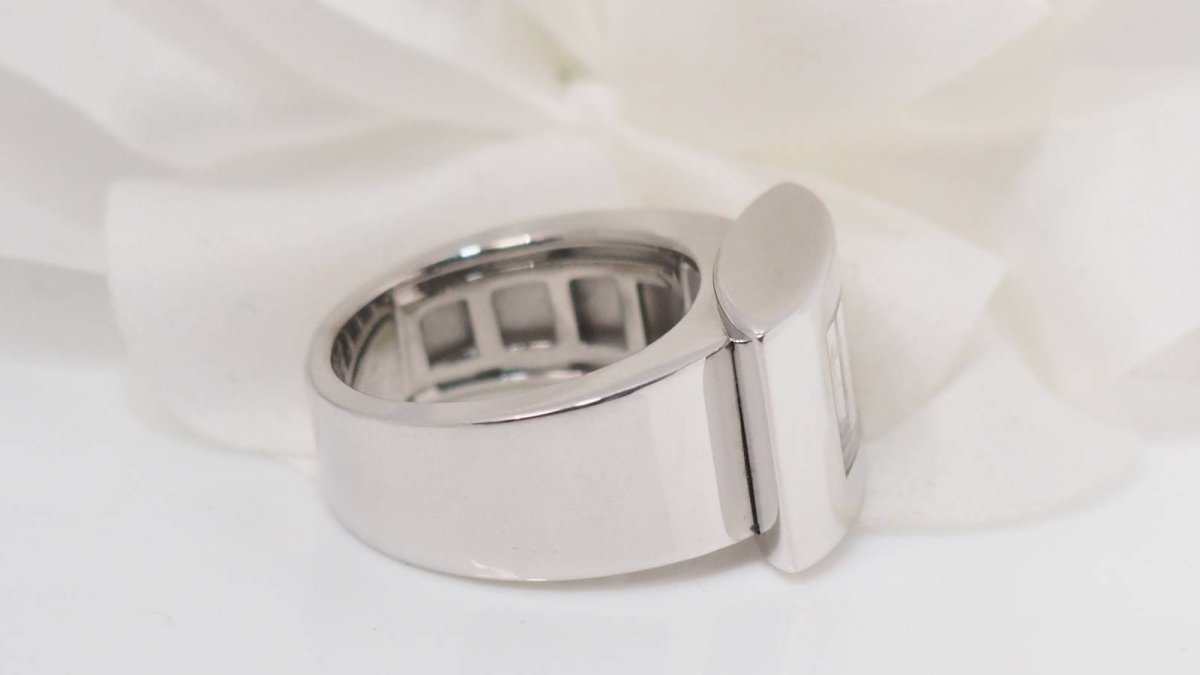 Bague Chopard Happy Diamonds en or blanc et diamants - Castafiore