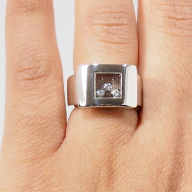 Bague Chopard Happy Diamonds en or blanc et diamants - Castafiore