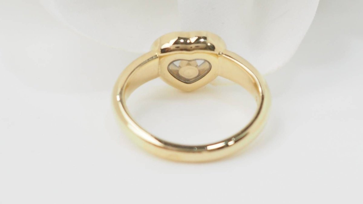 Bague CHOPARD Happy Diamonds motif cœur en or jaune et diamants - Castafiore