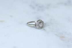 Bague Cible Art Déco Diamants 0,75 Ct sur Or blanc et Platine - Castafiore