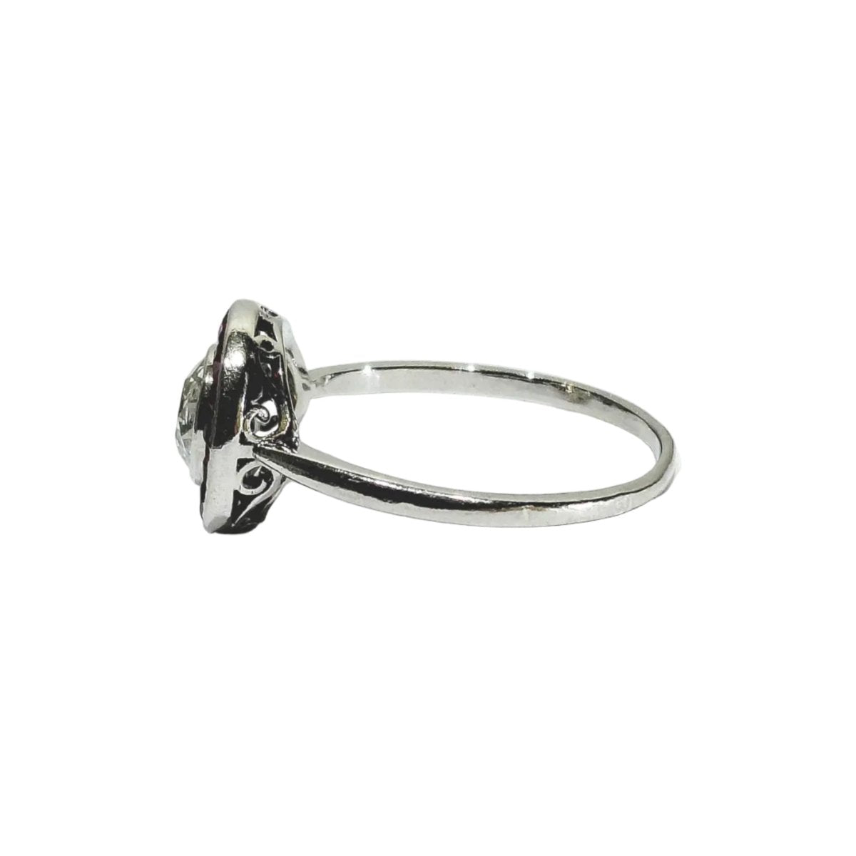 Bague Cible en platine, rubis, et diamants - Castafiore