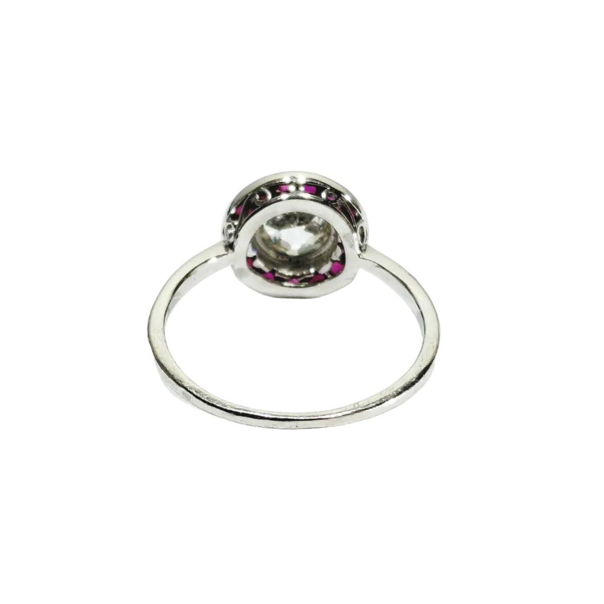 Bague Cible en platine, rubis, et diamants - Castafiore
