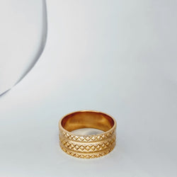 Bague ciselée en or rose - Castafiore