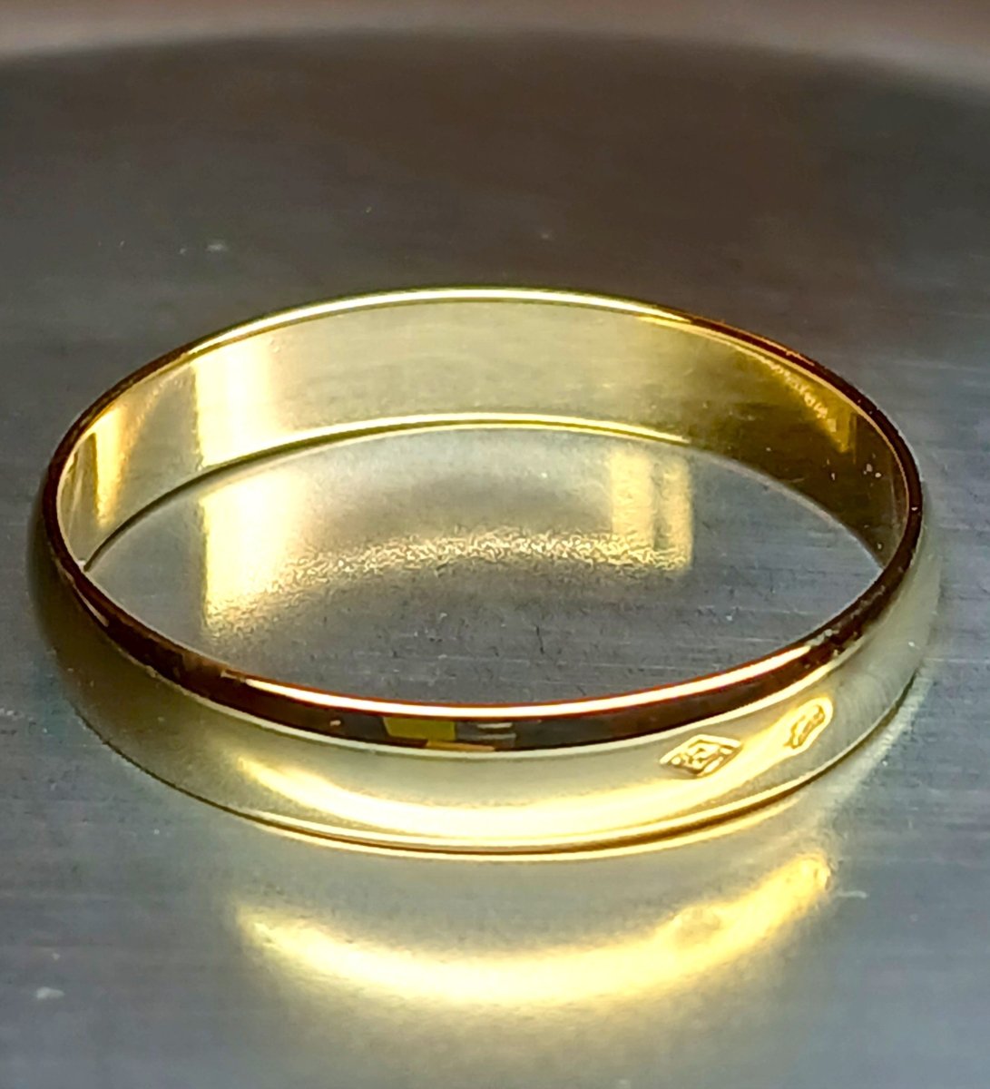 Bague classique en or jaune - Castafiore