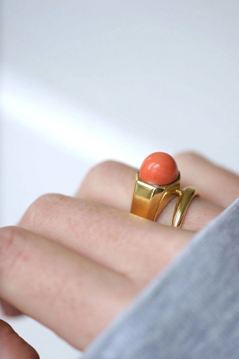 Bague clou or et corail - Castafiore