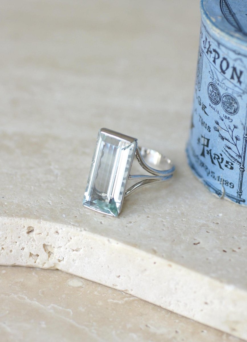 Bague Cocktail Aigue Marine 8,00 Cts sur Or Blanc - Castafiore