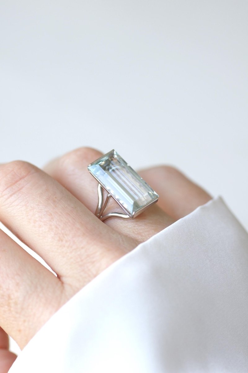 Bague Cocktail Aigue Marine 8,00 Cts sur Or Blanc - Castafiore