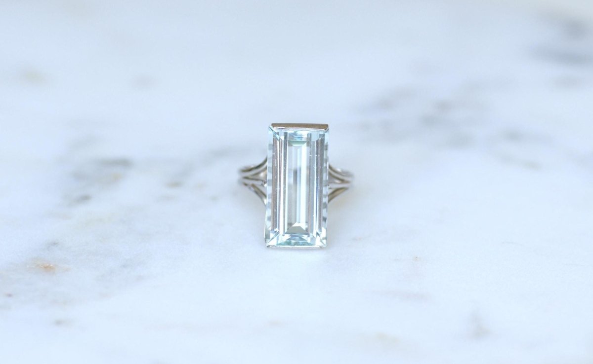 Bague Cocktail Aigue Marine 8,00 Cts sur Or Blanc - Castafiore