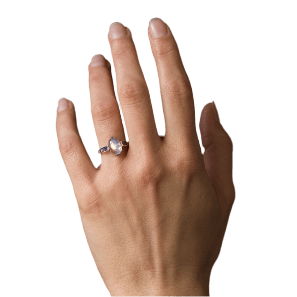 Bague Cocktail BAUME en or blanc, pierre de lune et saphirs - Castafiore