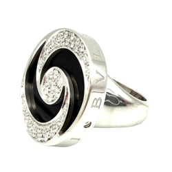 Bague Cocktail BULGARI "Optical" en or blanc, acier, onyx et diamants - Castafiore