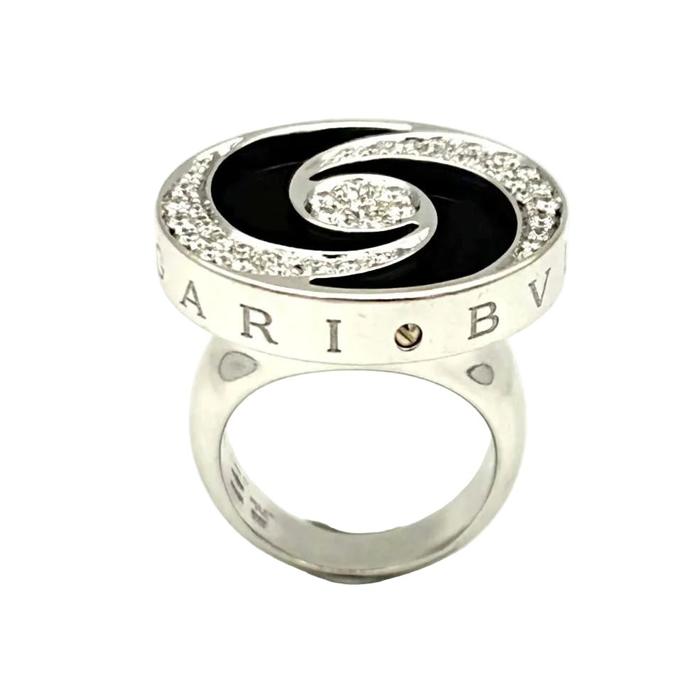 Bague Cocktail BULGARI "Optical" en or blanc, acier, onyx et diamants - Castafiore