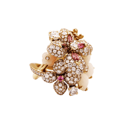 Ring Chaumet, "Hortensia Aube rosée", rose gold, diamonds, pink sapphire and pink opals.