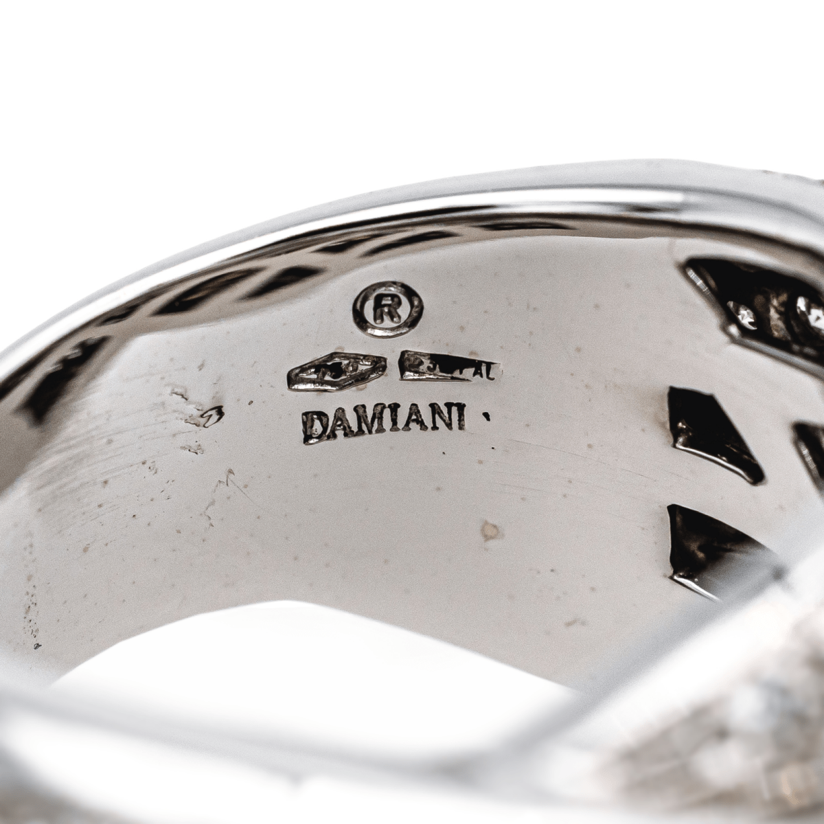 Bague Cocktail DAMIANI "Gomitolo" en or blanc et diamants - Castafiore