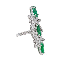 Bague Cocktail en or blanc, émeraude et diamants - Castafiore