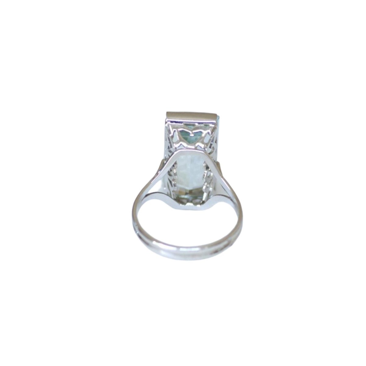 Bague Cocktail en or blanc et aigue marine - Castafiore