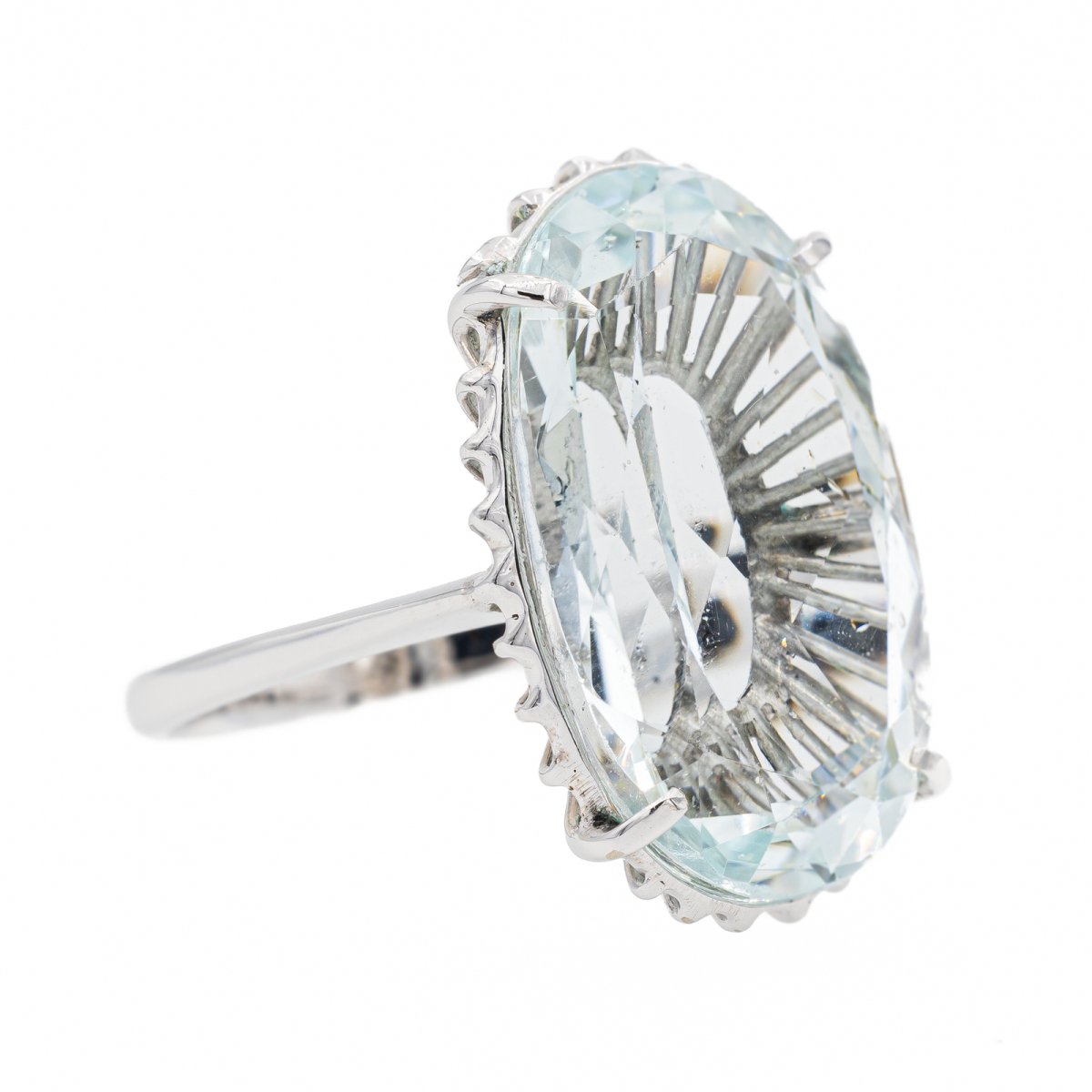 Bague Cocktail en or blanc et aigue marine - Castafiore