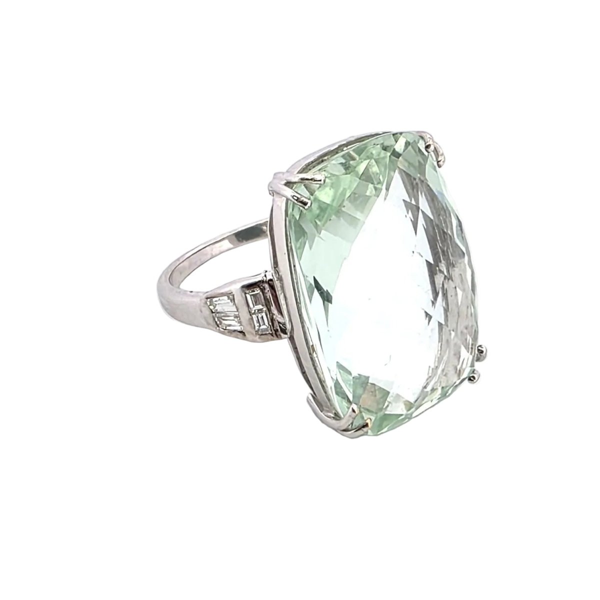 Bague Cocktail en or blanc et aigue - marine - Castafiore