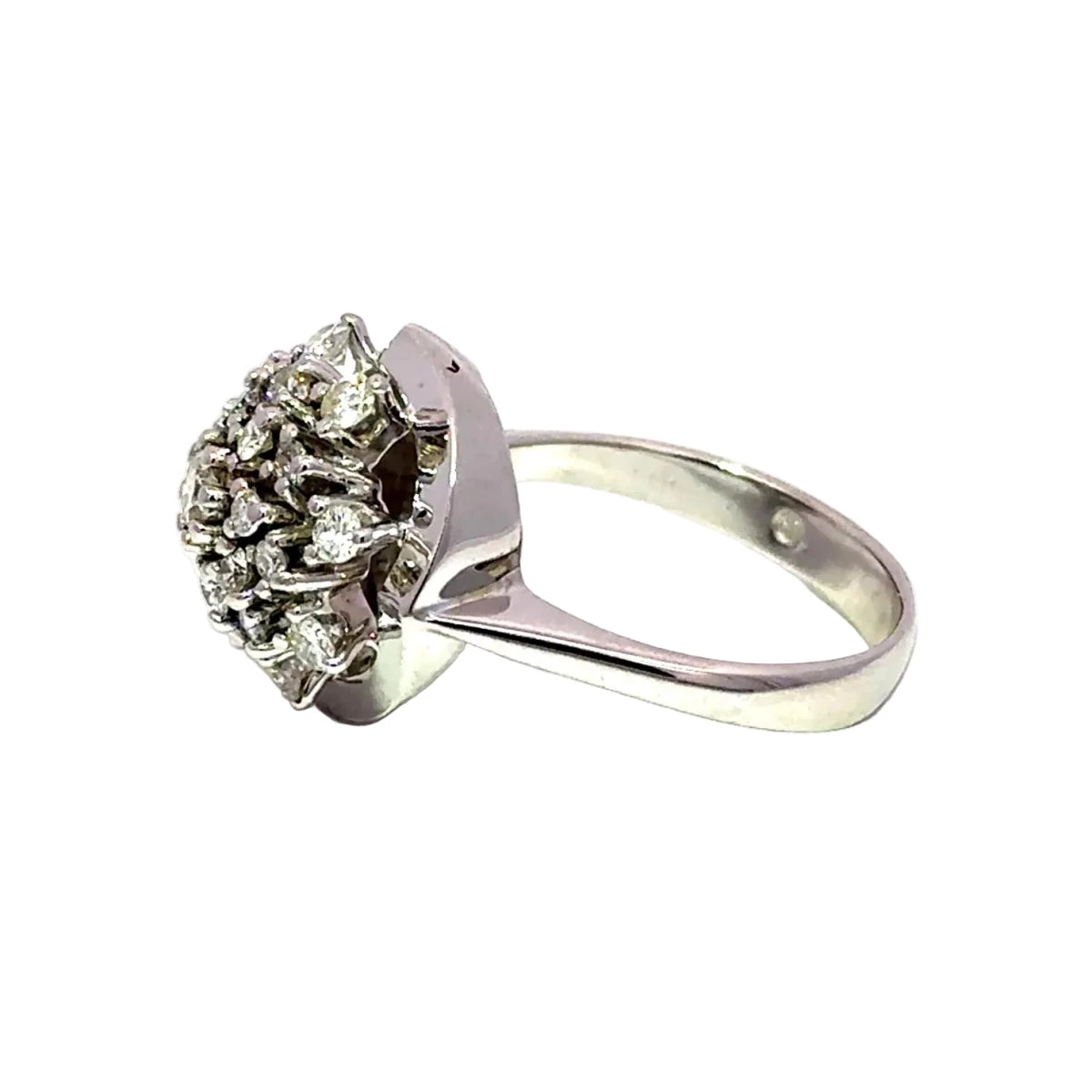 Bague Cocktail en or blanc et diamants - Castafiore