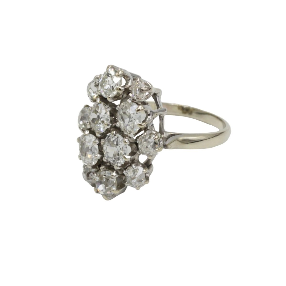 Bague Cocktail en or blanc et diamants - Castafiore