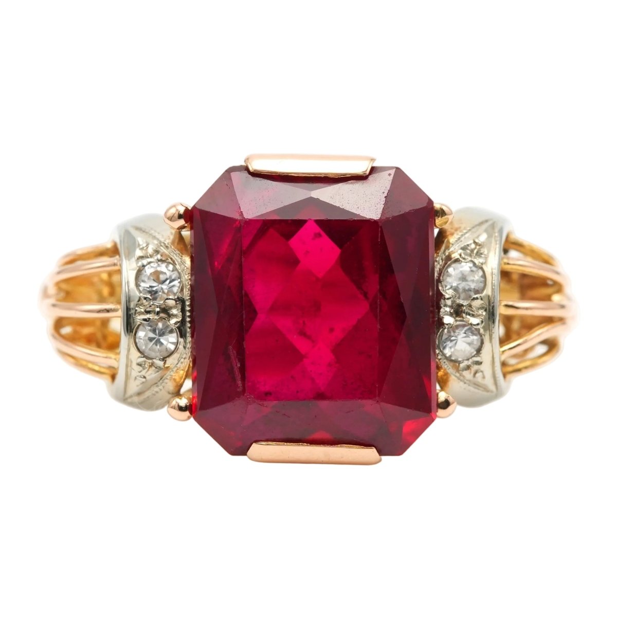 Bague Cocktail en or blanc, or jaune, rubis et saphirs - Castafiore