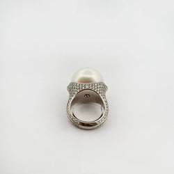 Bague Cocktail en or blanc, perle et diamants - Castafiore