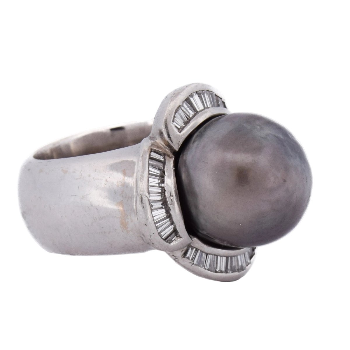 Bague Cocktail en or blanc, perle et diamants - Castafiore