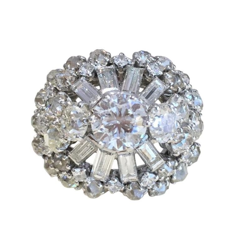 Bague Cocktail en or blanc, platine et diamants - Castafiore