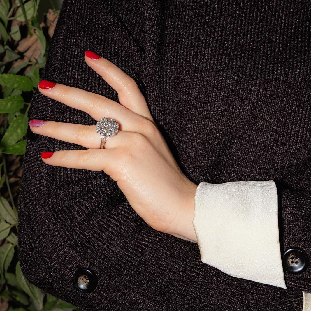 Bague Cocktail en or blanc, platine et diamants - Castafiore