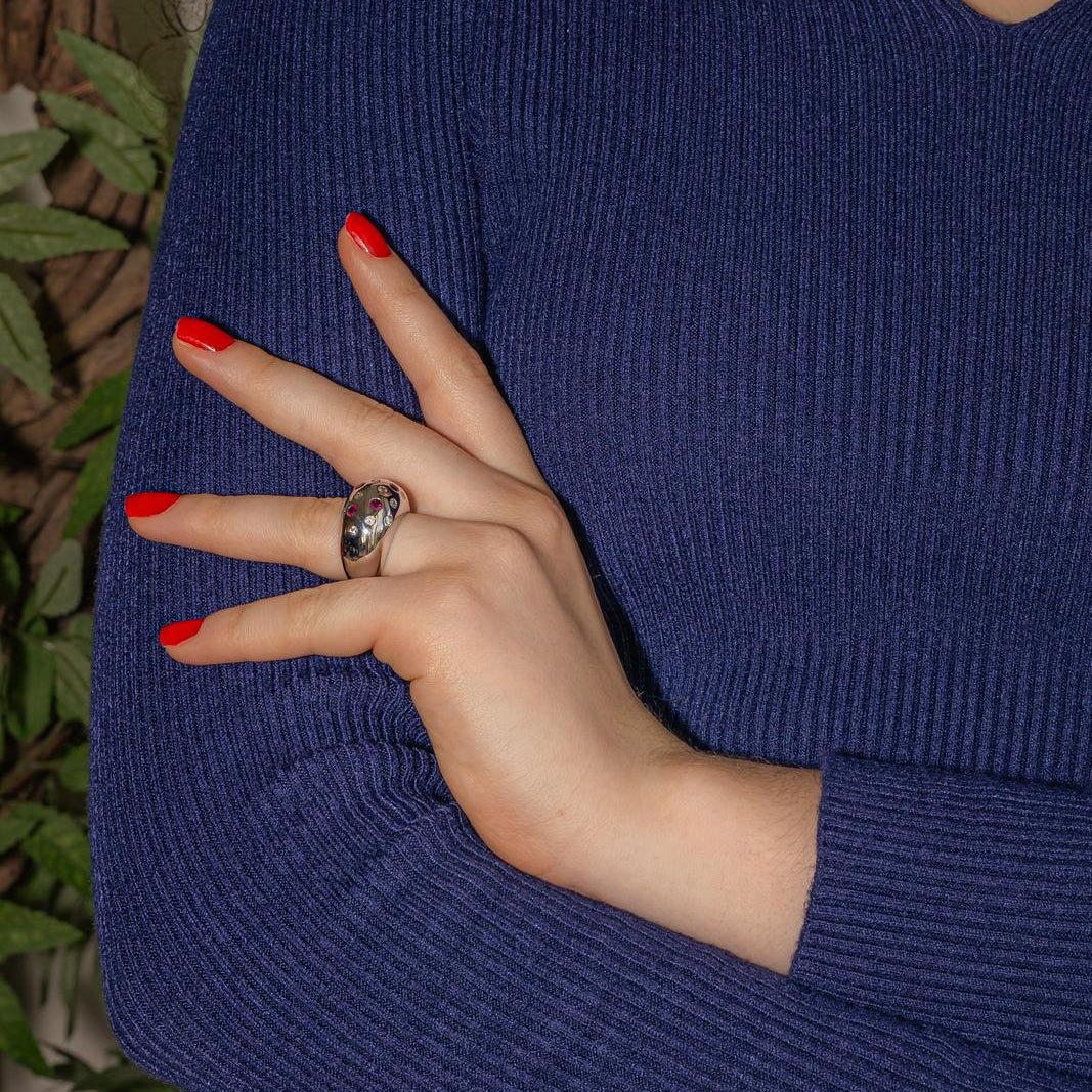Bague Cocktail en or blanc, rubis et diamants - Castafiore