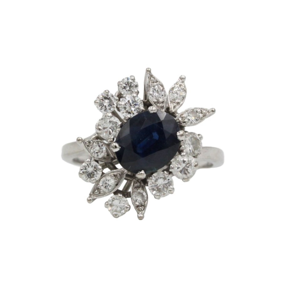 Bague Cocktail en or blanc, saphir et diamants - Castafiore