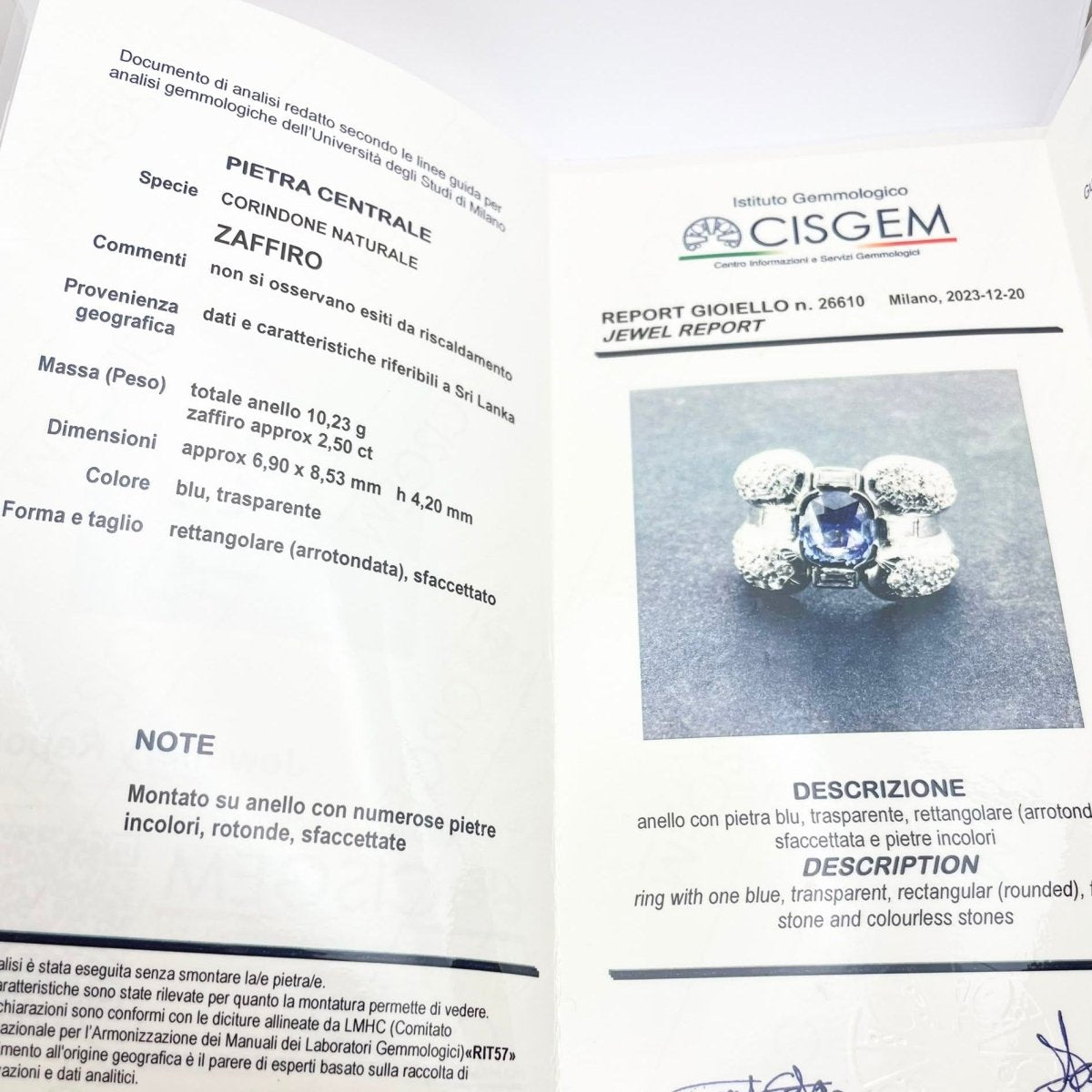 Bague Cocktail en or blanc, saphir et diamants - Castafiore