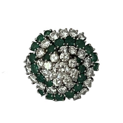 Bague Cocktail en or gris émeraudes et diamants - Castafiore
