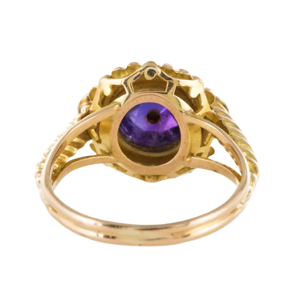 Bague Cocktail en or jaune, améthyste et diamants - Castafiore