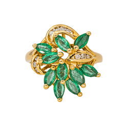 Bague Cocktail en or jaune, émeraudes et diamants - Castafiore