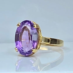 Bague Cocktail en or jaune et améthyste - Castafiore