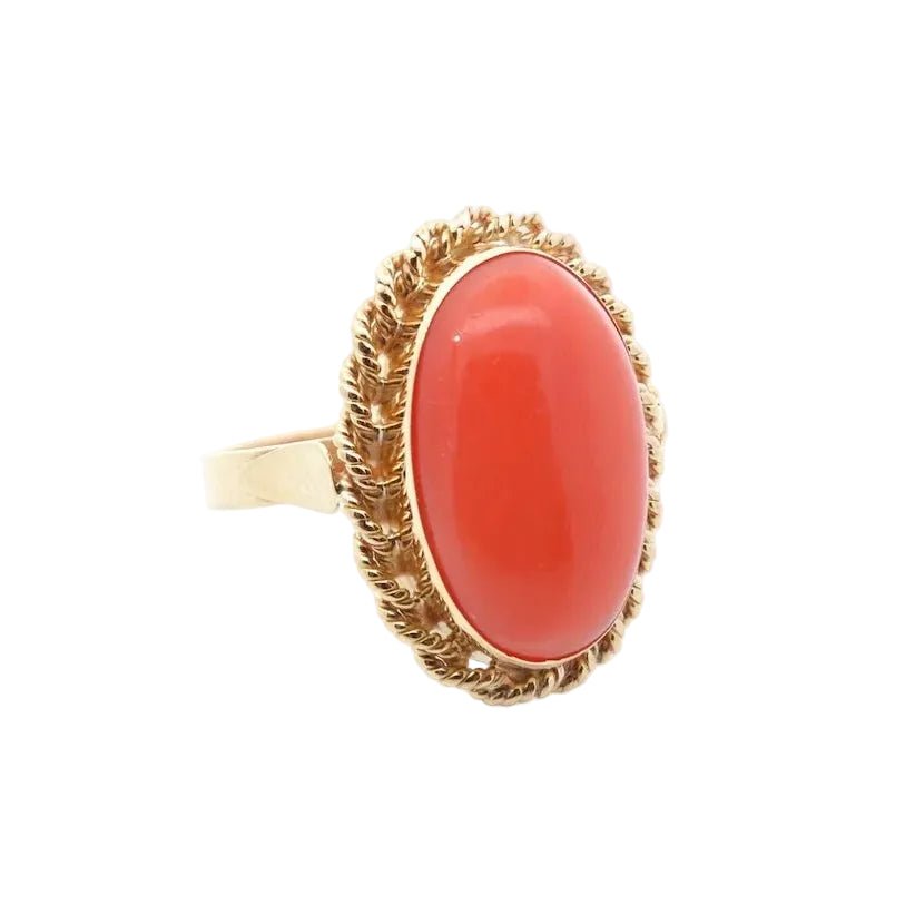 Bague Cocktail en or jaune et corail - Castafiore