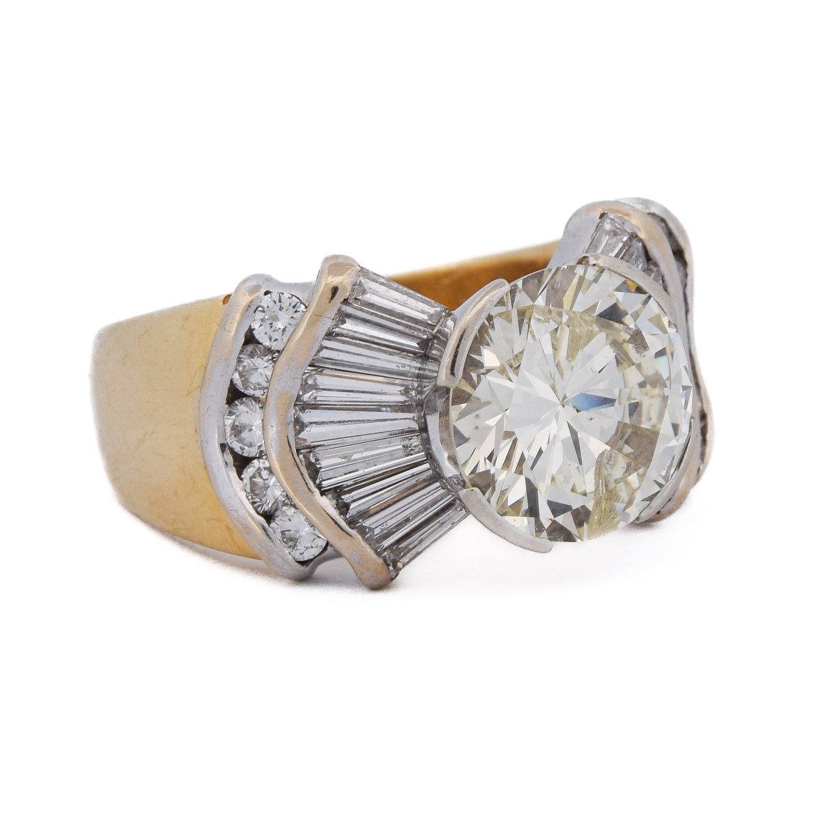 Bague Cocktail en or jaune et diamants - Castafiore