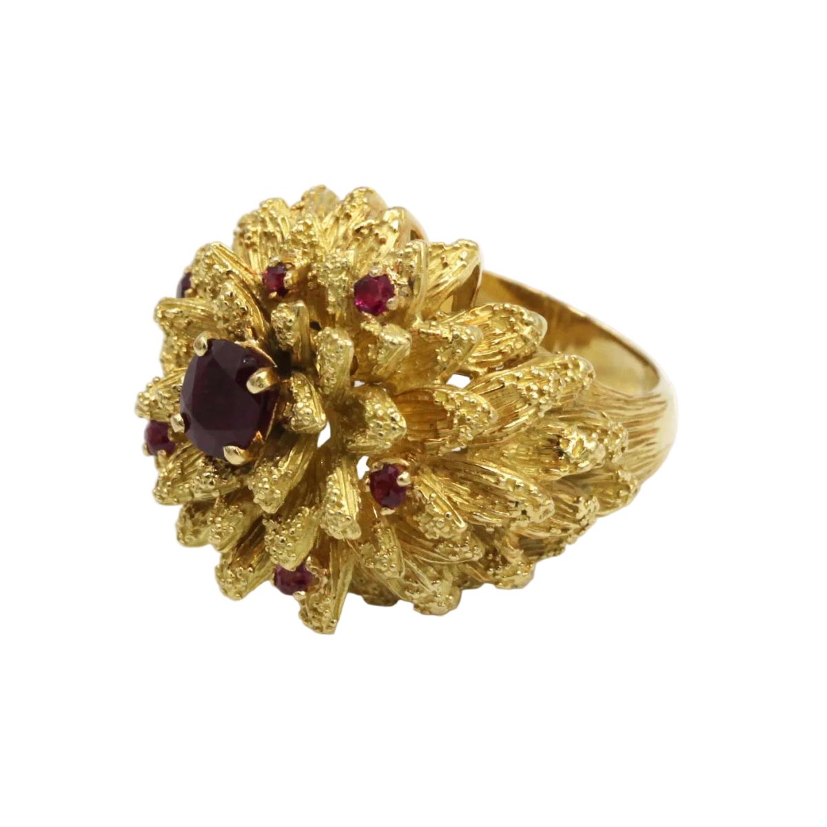 Bague Cocktail en or jaune et rubis - Castafiore