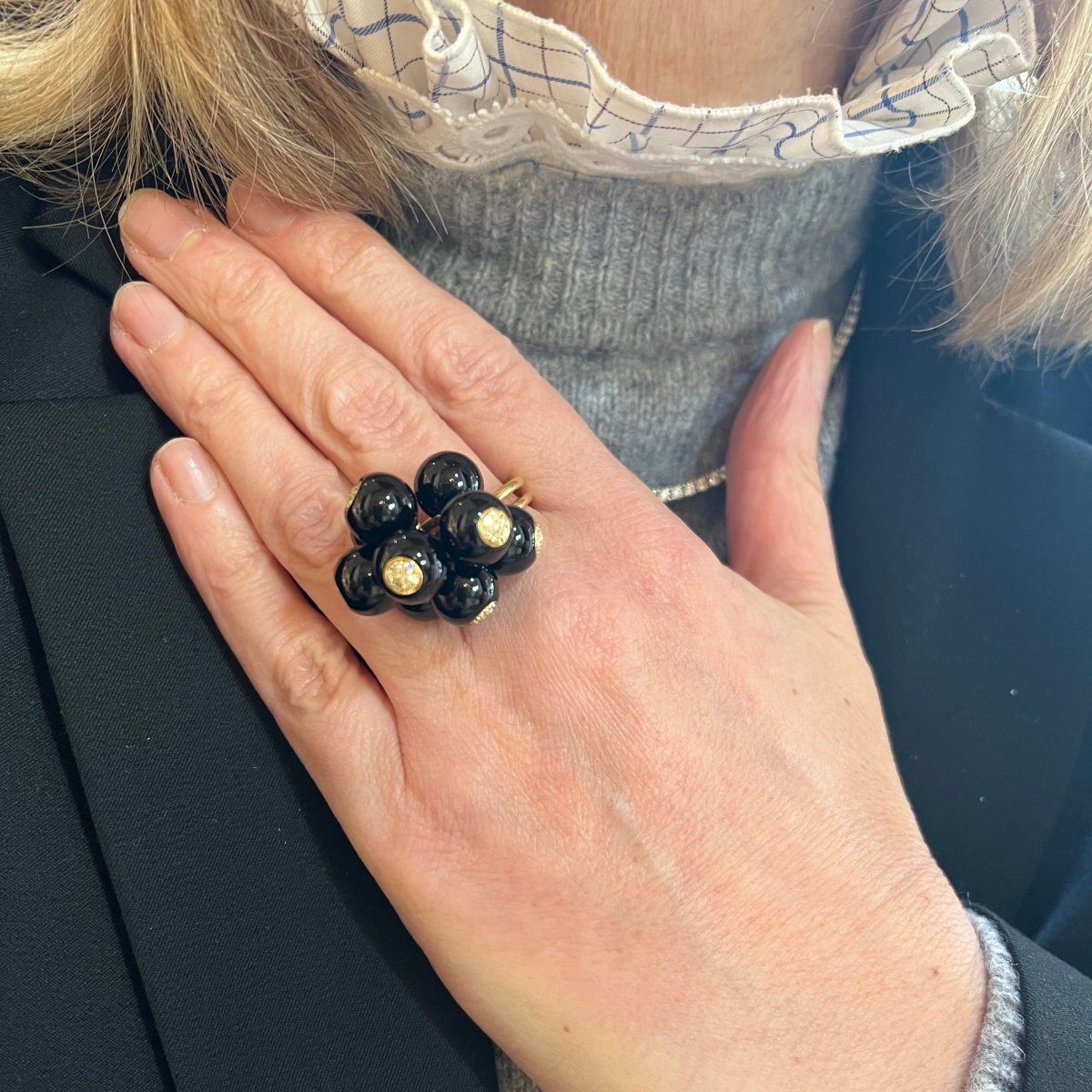 Bague Cocktail en or jaune, onyx et diamants - Castafiore