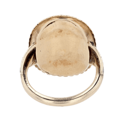 Bague Cocktail en or jaune, opale, perles et émail - Castafiore