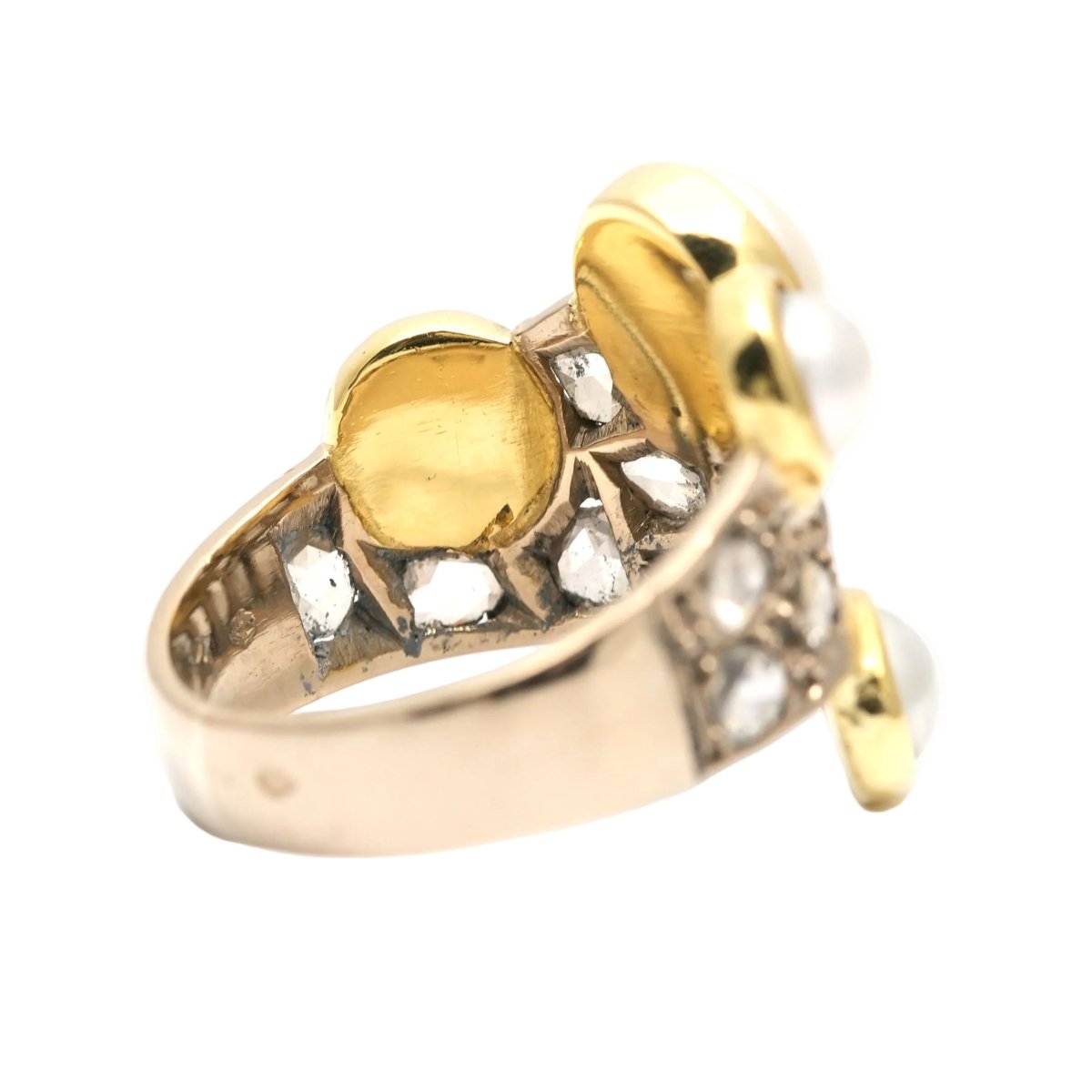 Bague Cocktail en or jaune, perles et diamants - Castafiore