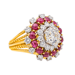 Bague Cocktail en or jaune, platine, rubis et diamants - Castafiore