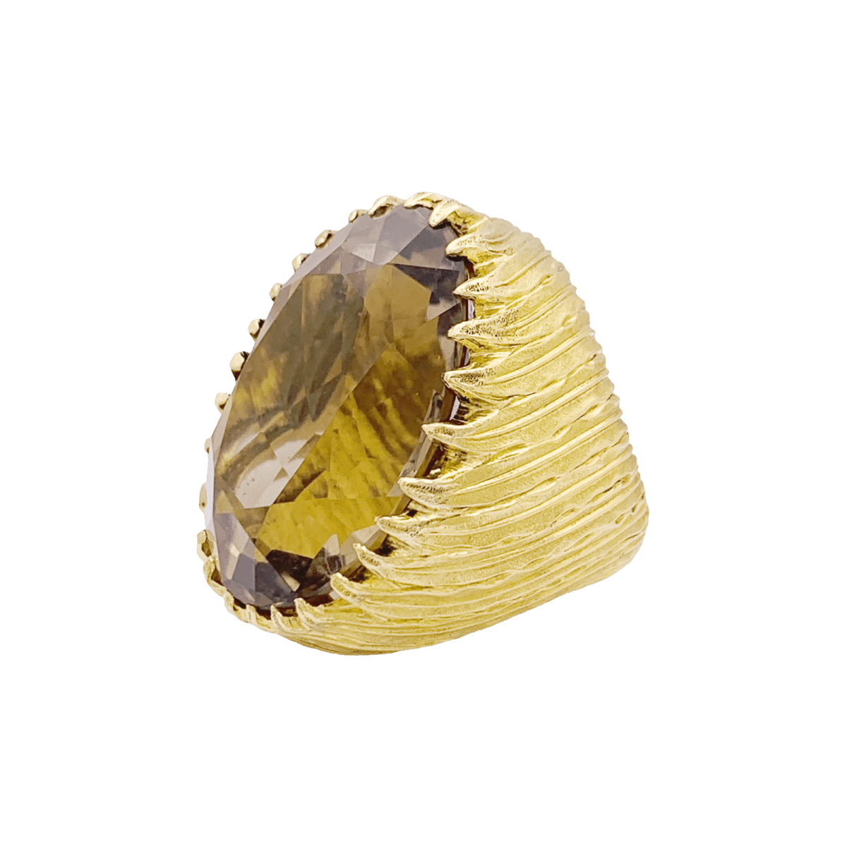 Bague cocktail en or jaune, quartz fumé. - Castafiore